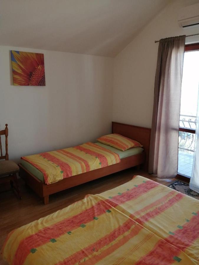 Maribela Apartments Trogir Eksteriør billede