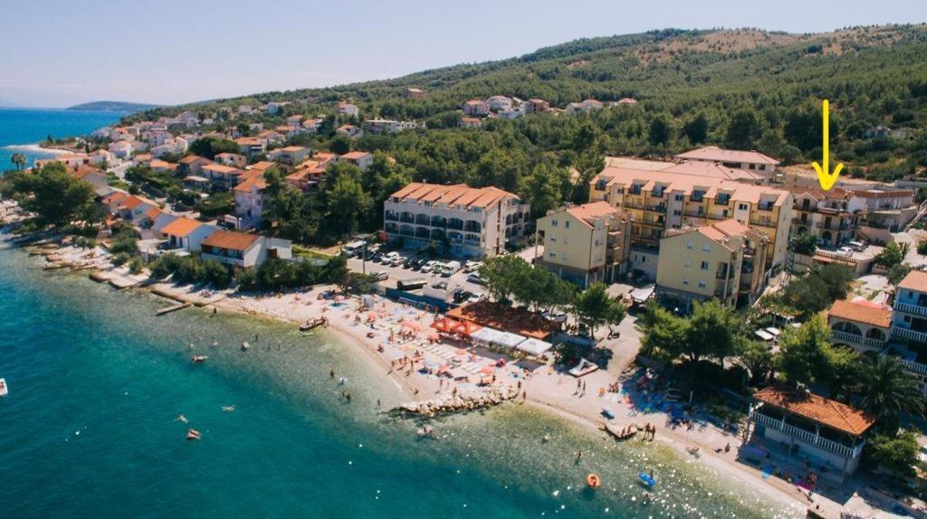 Maribela Apartments Trogir Eksteriør billede