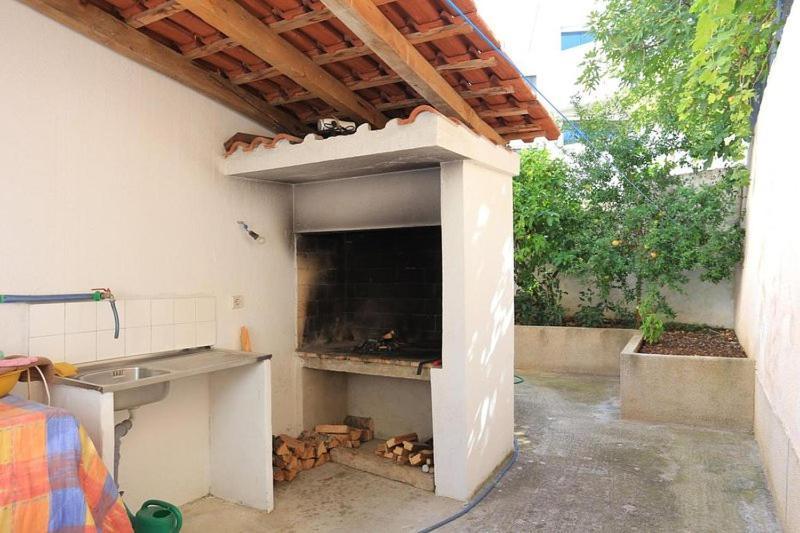 Maribela Apartments Trogir Eksteriør billede