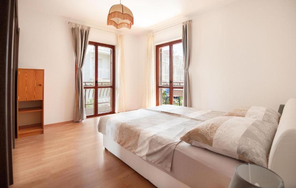 Maribela Apartments Trogir Eksteriør billede